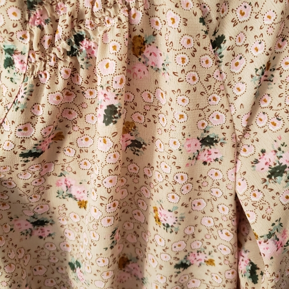 dELiA*s Floral Dress - Picture 2 of 6